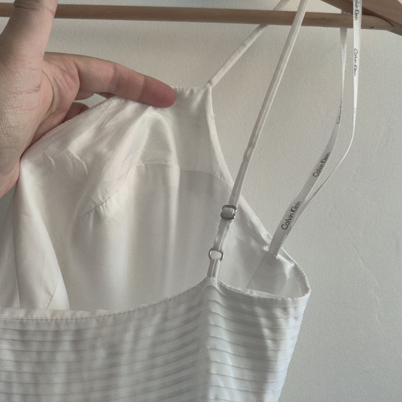 CALVIN KLEIN White Strappy A-line V-Neck Pleated Cocktail Dress Size Small - Picture 7 of 14